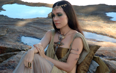 Alessandra Negrini dans Cleopatra